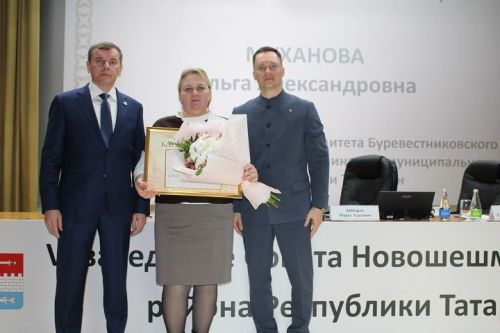 Состоялось отчетное заседание Совета Новошешминского муниципального района (фоторепортаж)