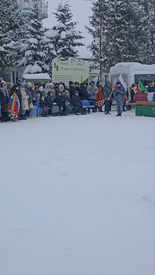 В селе Тубылгы Тау простились с бойцом, погибшим в зоне СВО