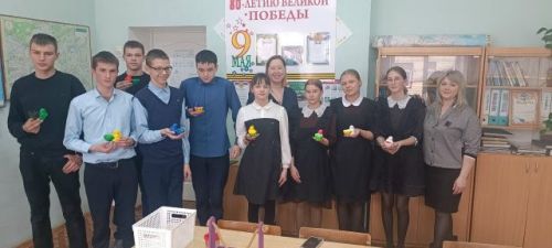 В Центре детского творчества прошли пасхальные мастер-классы для школьников
