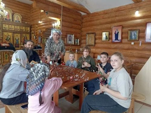 «Пасхальный кулич солдату»: в селе Ленино прошла акция в поддержку участников СВО