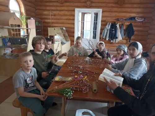 «Пасхальный кулич солдату»: в селе Ленино прошла акция в поддержку участников СВО