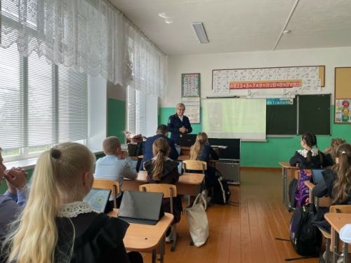 Занятия по проекту «Познавательная безопасность» в МБОУ «Ленинская СОШ