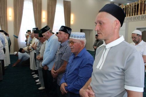 В Новошешминске состоялось торжественное открытие новой мечети (фоторепортаж)