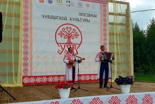Делегация из Новошешминского района с успехом выступила на празднике «Уяв-2026» в Нурлате