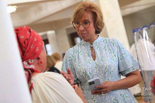 Эльмира Зарипова: «Мы превращаем просителя в налогоплательщика, а не просто выдаём пособия»