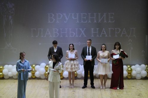 Выпуск-2026 подарил медальный урожай (фоторепортаж)