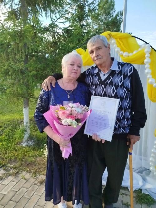 Тепло семейного очага  (фоторепортаж)