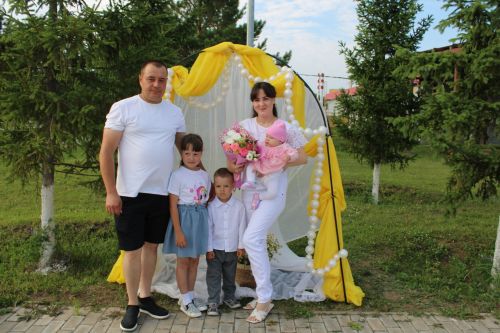 Тепло семейного очага  (фоторепортаж)