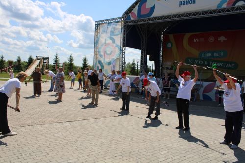 «Зеленый пульс» забился в парке (фоторепортаж)
