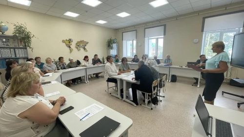 Начальник Черемшанского отделения профилактики ГБУ «БДД» выступила перед педагогами