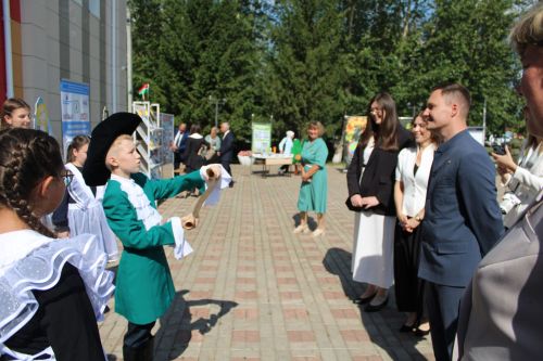 В Новошешминске состоялась традиционная августовская конференция педагогов (фоторепортаж)