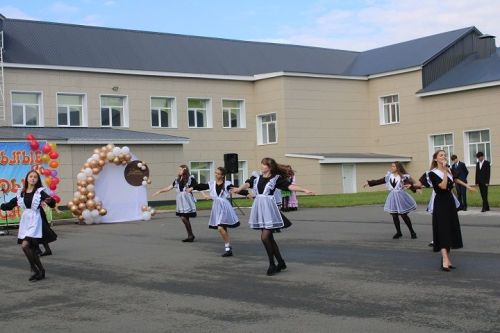 «Первое сентября – 2026» в Новошешминской гимназии (фоторепортаж)