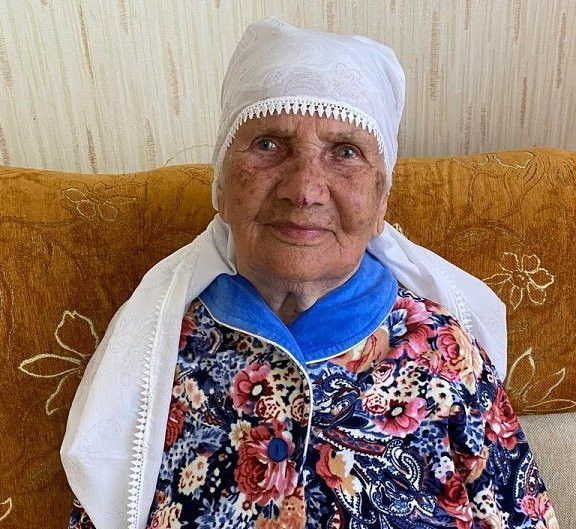 Минкамәр әбигә бәхет Җиңү белән бергә килә