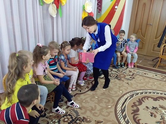 В Краснооктябрьском детском саду «Солнышко» Новошешминского района рассказали о безопасности  дорожного движения