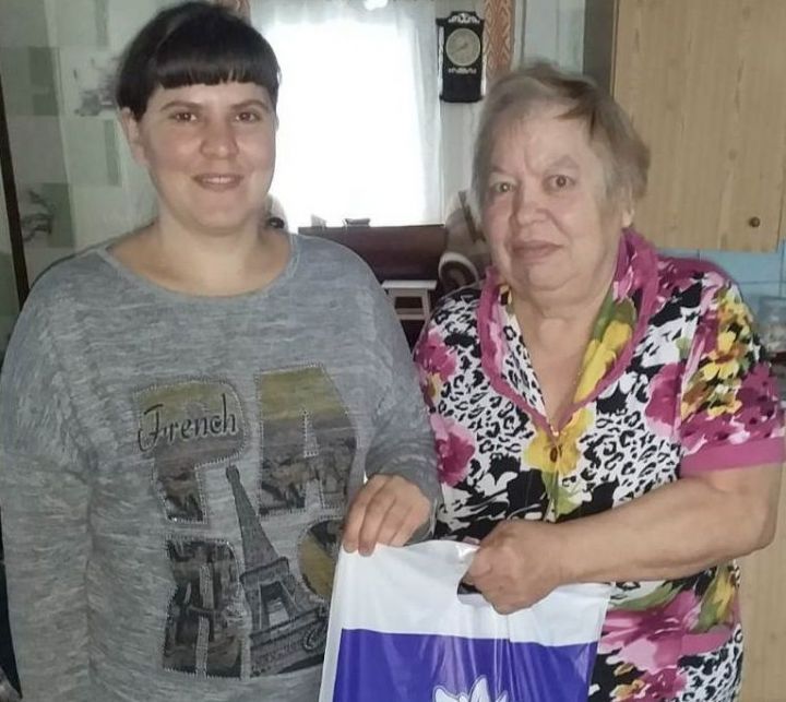 Депутат Госдумы подарил подарки инвалидам Новошешминкого района