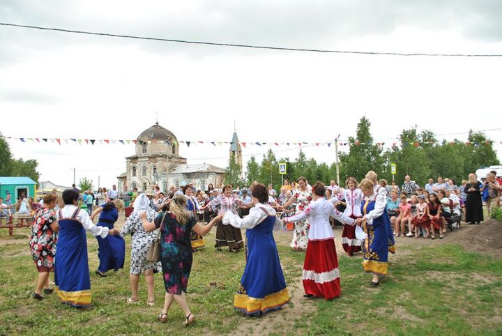 В Слобода Петропавловская прошел праздник «Мое село – ты песня и легенда»
