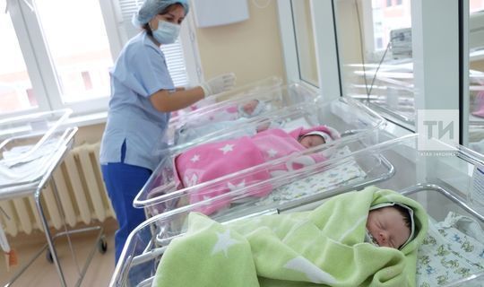 В Татарстане ВИЧ-инфицированные матери родили 129 здоровых детей