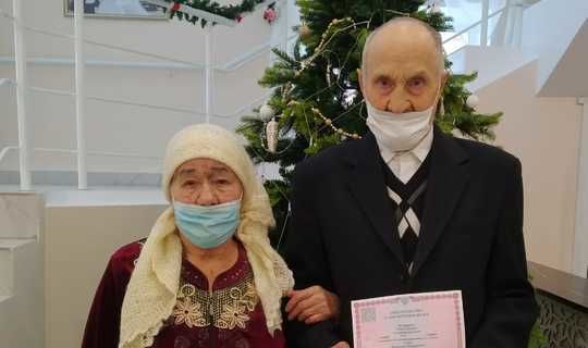 82-летняя невеста и 84-летний жених сыграли свадьбу в Нурлате