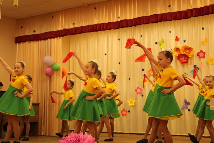В Новошешминской детской школе искусств прошел праздник «Нам вместе веселей!»