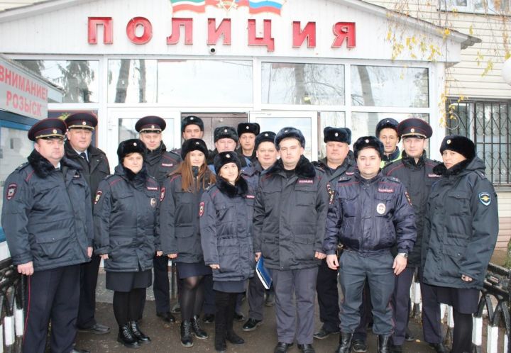 Полицейские Новошешминска встретили профессиональный праздник достойно