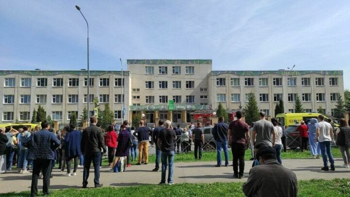В Татарстане при стрельбе в школе погибли дети