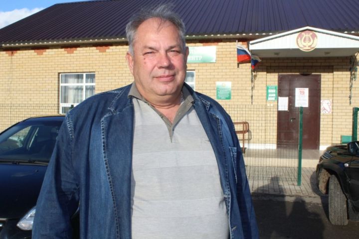 Глава фермерского хозяйства Александр Савельев стал заслуженным работником сельского хозяйства РТ