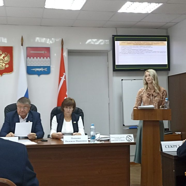 Яңа Чишмә район Советы депутатларын керемнәре турында тулы һәм дөрес булмаган мәгълүматлар биргән өчен җәзага тартканнар