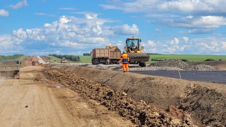 В Татарстане идет строительство второго участка платной автодороги «Алексеевское – Альметьевск»