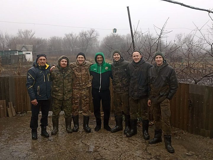 Яңачишмәлеләр җиңел булмаган юлларны үтеп, үз якташларына гуманитар йөк китергәннәр