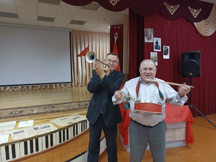Үткәннәрне искә төшерик