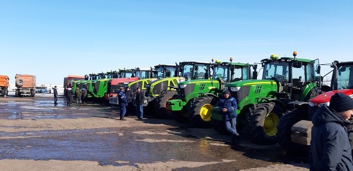 Комиссионная проверка готовности техники к весенне-полевым работам в Новошешминском районе