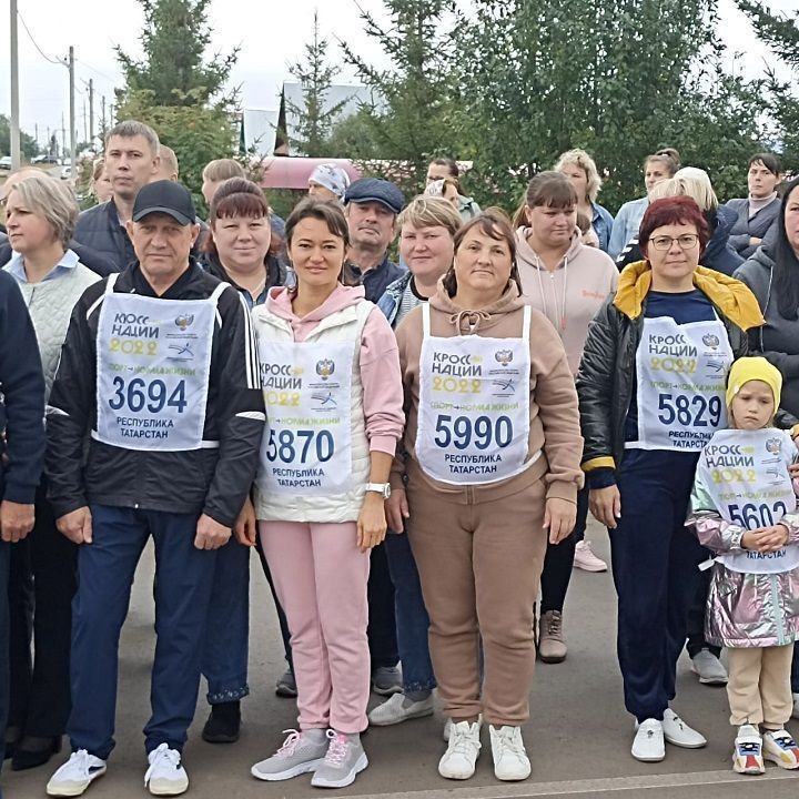 «Татарстан кроссы - 2022» чарасында 300дән артык яңачишмәле катнашты