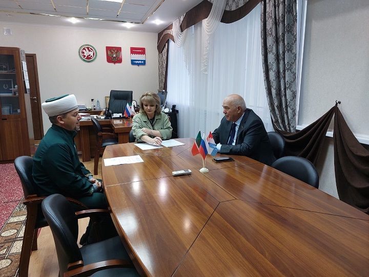 ТР Дәүләт Советы депутаты Яңа Чишмәдә гражданнарны кабул иткән