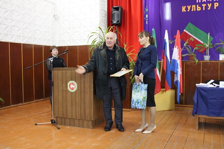 Әдәмсәлеләрнең хезмәт активлыгы арткан