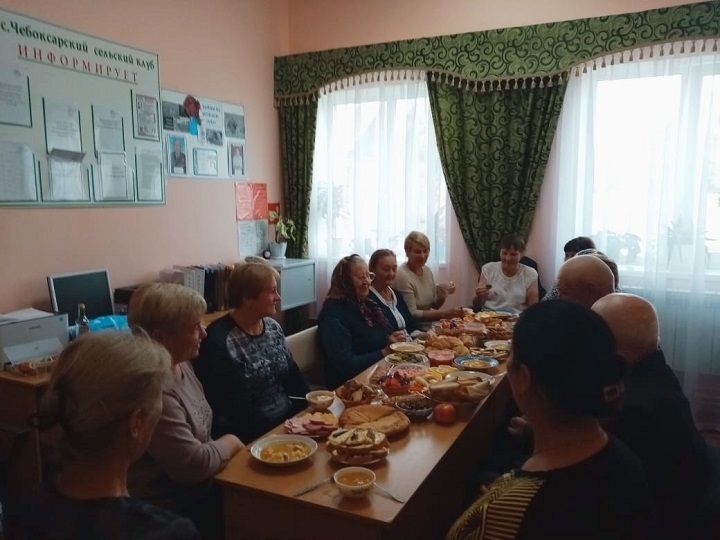 В Русской Чебоксарке чествовали старшее поколение