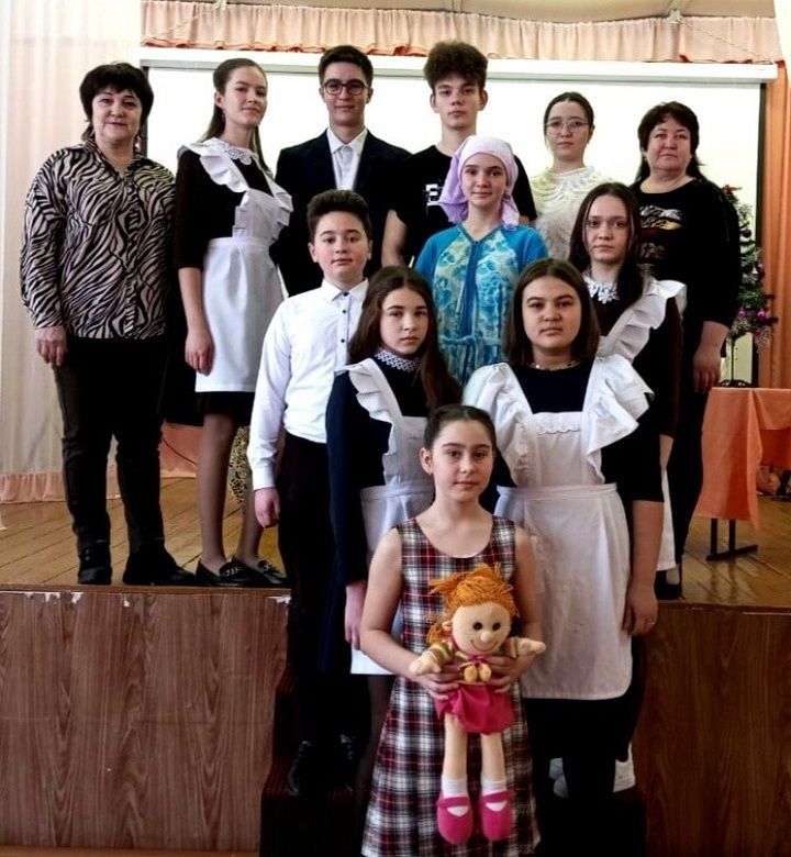Детский театральный коллектив «Өмет» Просточелнинского СДК выступил в селе Каргали Чистопольского района