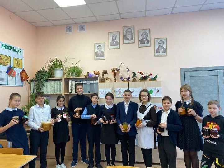 Новошешминская гимназия принимает участие в акции  помощь участникам СВО «Обязательно вернись»