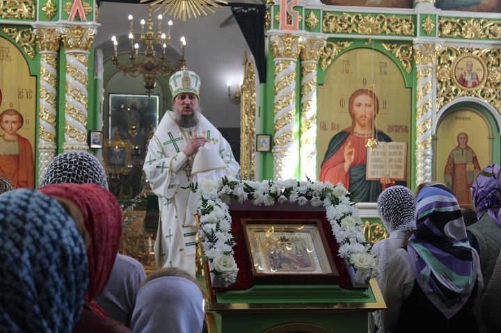 Православные новошешминцы могут задать вопросы епископу Чистопольскому и Нижнекамскому Пахомию