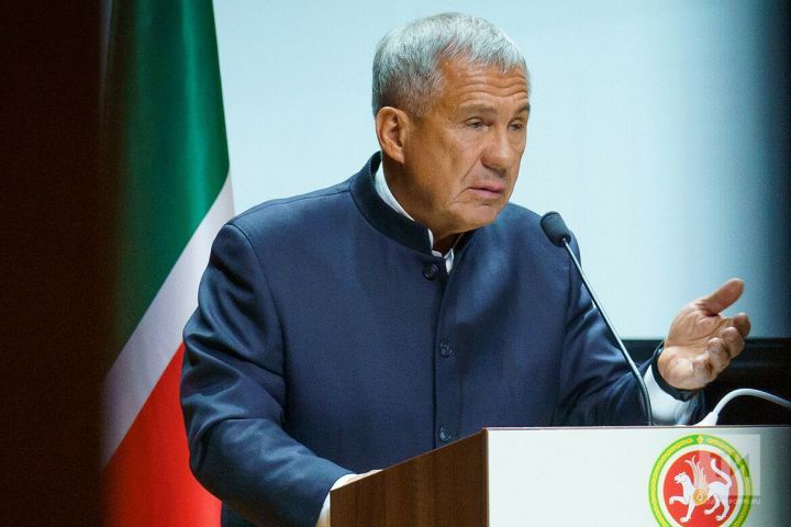 Минниханов: Татарстан всецело поддерживает Верховного Главнокомандующего