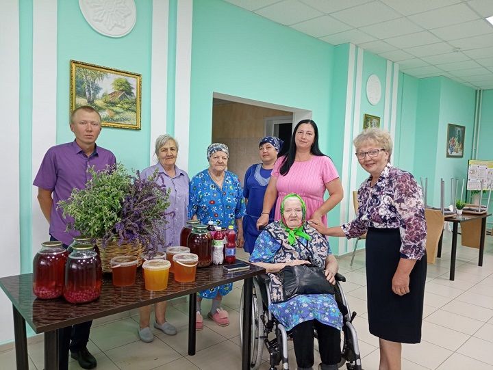 Щедрый человек всегда найдет возможность помогать другим