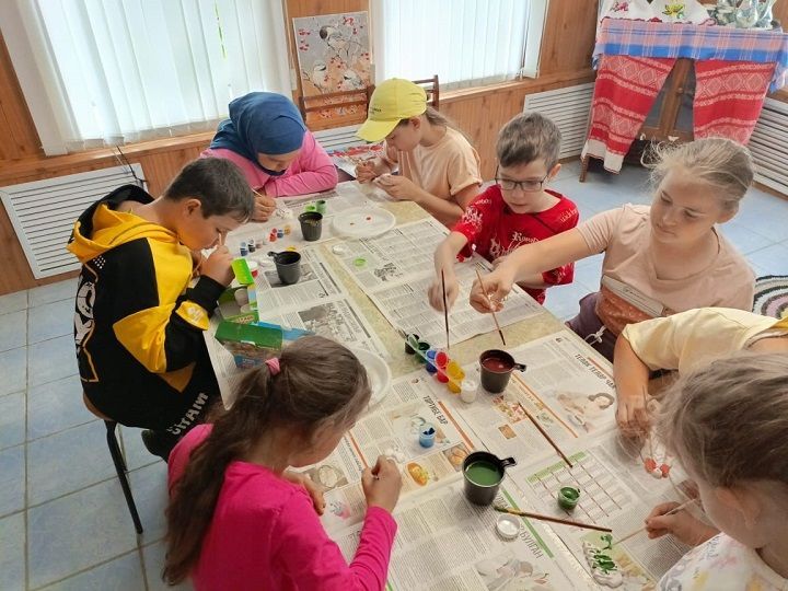 В Шахмайкинском музее прошло мероприятие «Волшебство из гипса»