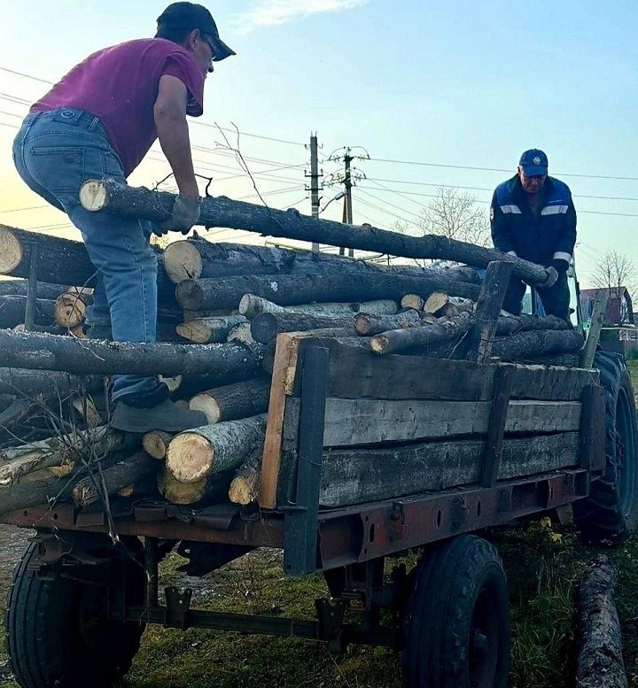 Помочь родителям бойцов – дело святое