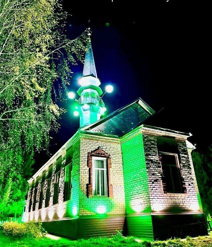 Кадер киченең фазыйләтләре һәм догасы