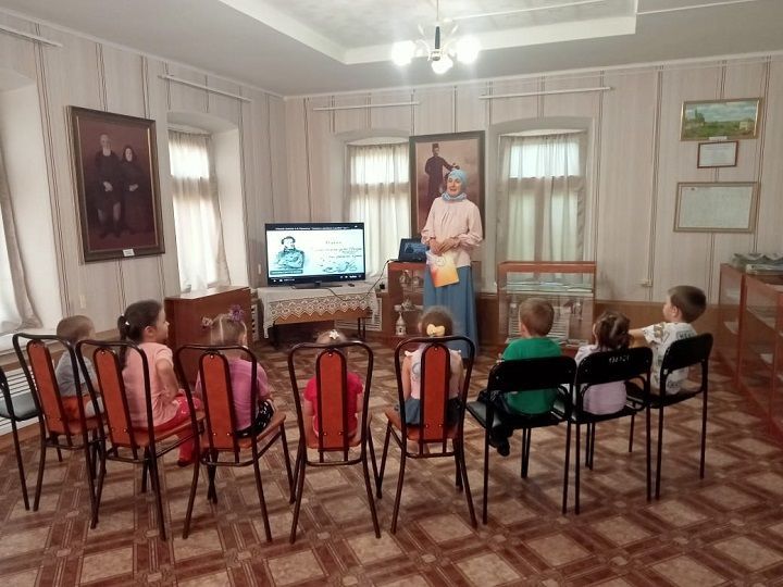 Пушкин көне алдыннан Шахмай музеенда «А. С. Пушкин һәм аның әкиятләре» дип исемләнгән чара узган