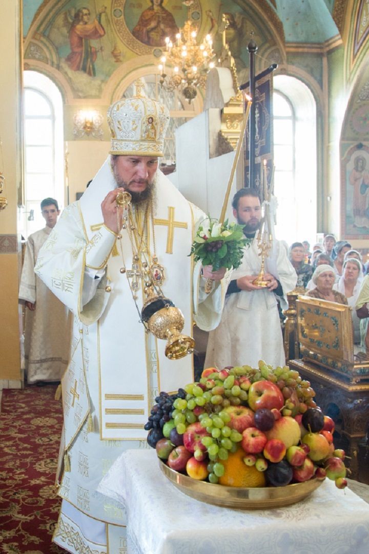 Епископ Пахомий поздравляет новошешминцев с праздником Преображения Господня