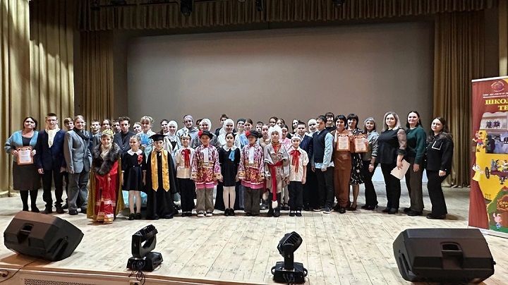 II Фестиваль школьных театров в Новошешминском РДК