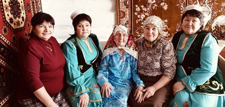 Гульзагару Шакирову из Простых Челнов поздравили с 95-летием