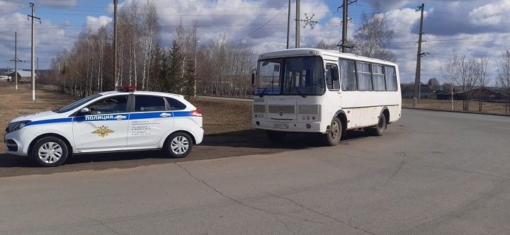 Сотрудники Госавтоинспекции проводят ОПМ «Автобус»