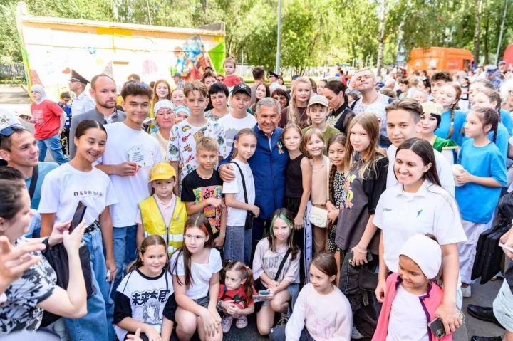 Минниханов объявил старт народного конкурса дворовых мероприятий «Курше фест»