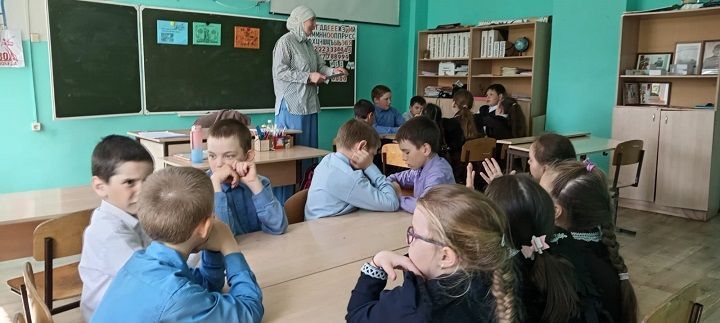 «Гаилә – без ул»: Шахмай мәктәбендә балалар гаилә кыйммәтләрен өйрәнде